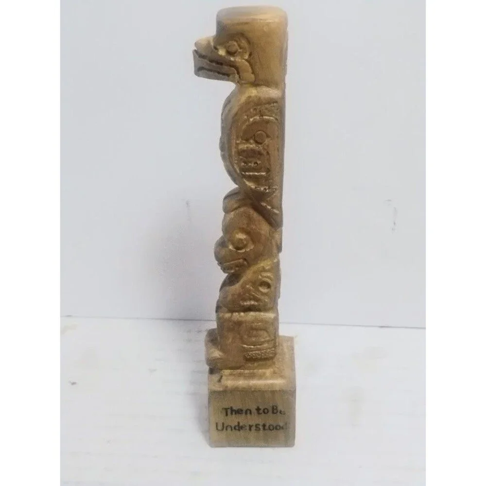 FRANKLIN COVEY RESIN CARVED MOTIVATIONAL TOTEM POLE TALKING STICK